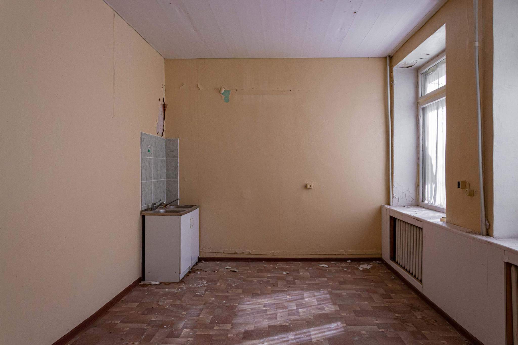 Продам офис 1045.8 м.кв.