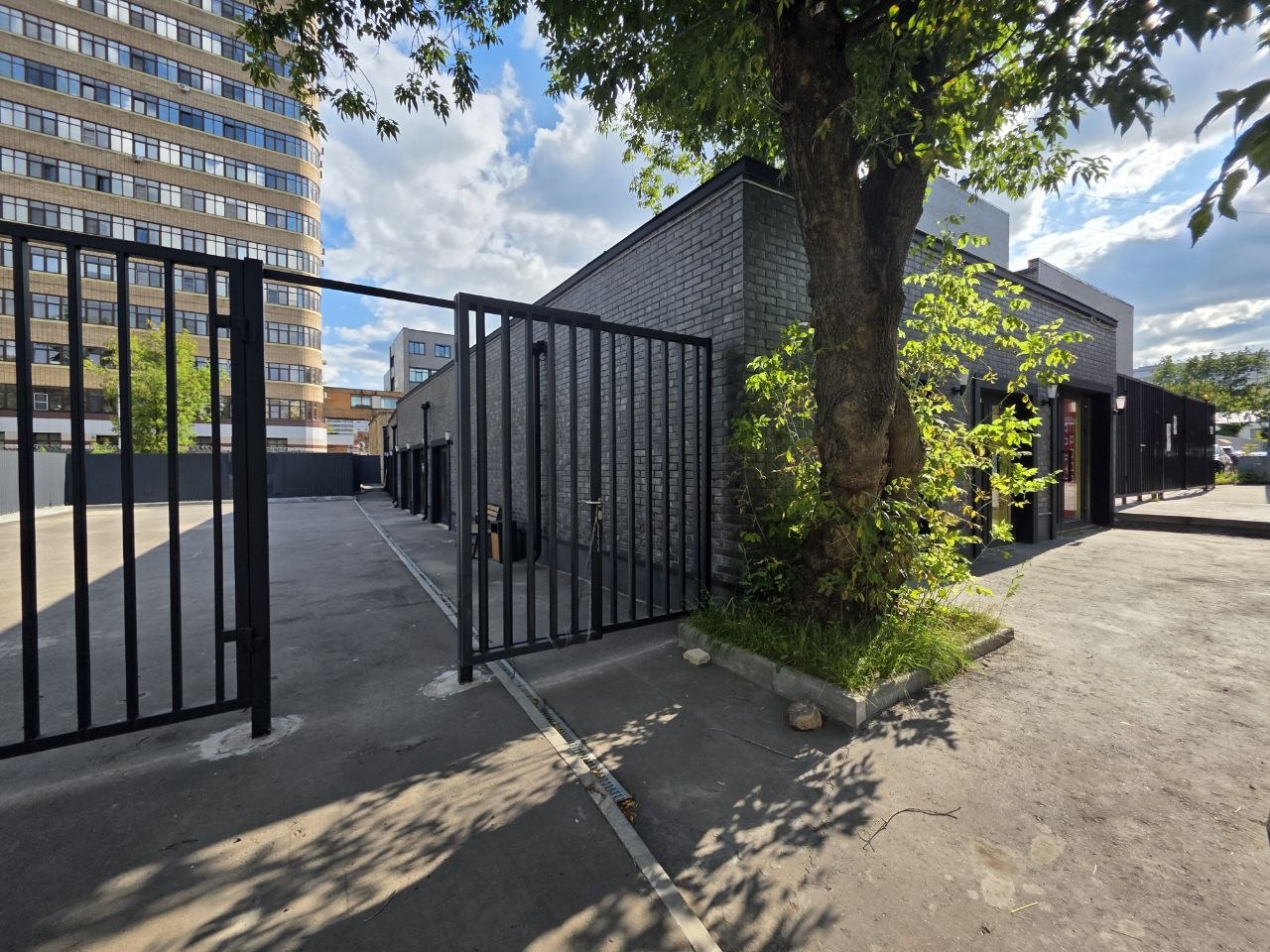 Продам помещение свободного назначения 10.2 м.кв.