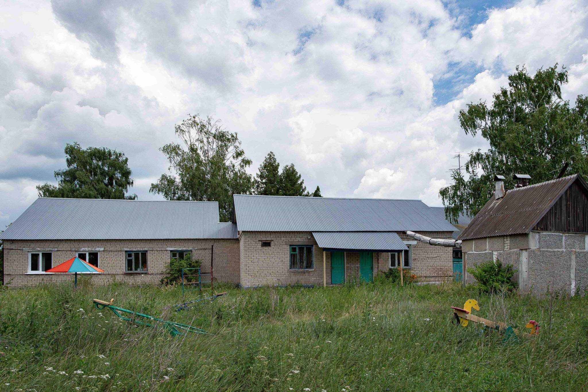 Продам торговое помещение 469.1 м.кв.