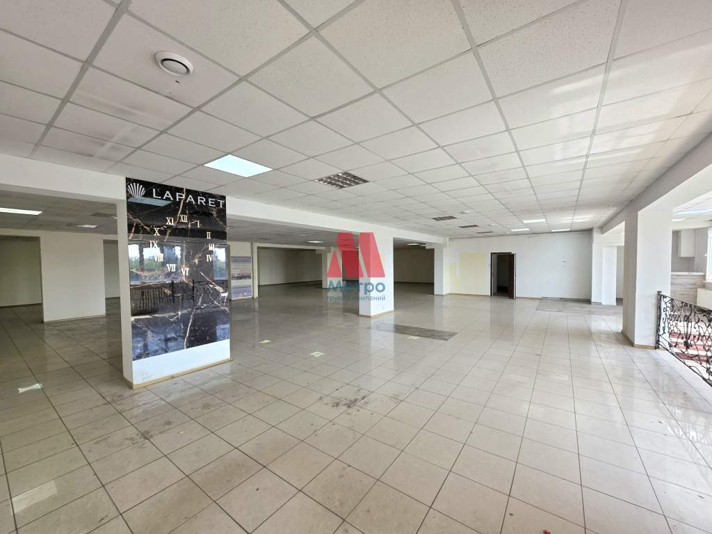 Продам помещение свободного назначения 394 м.кв.