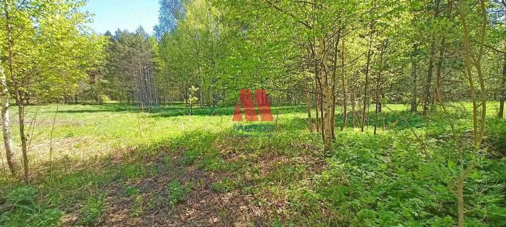 Продам земельный участок 1500 м.кв.