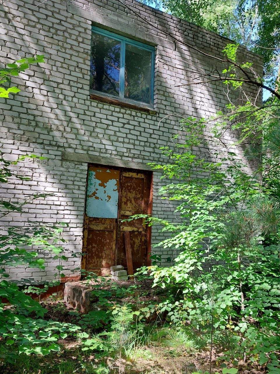 Продам торговое помещение 2398.8 м.кв.