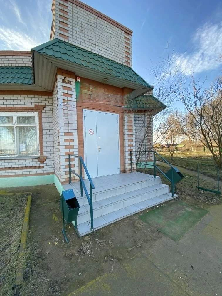 Сдам в аренду торговое помещение 134.2 м.кв.