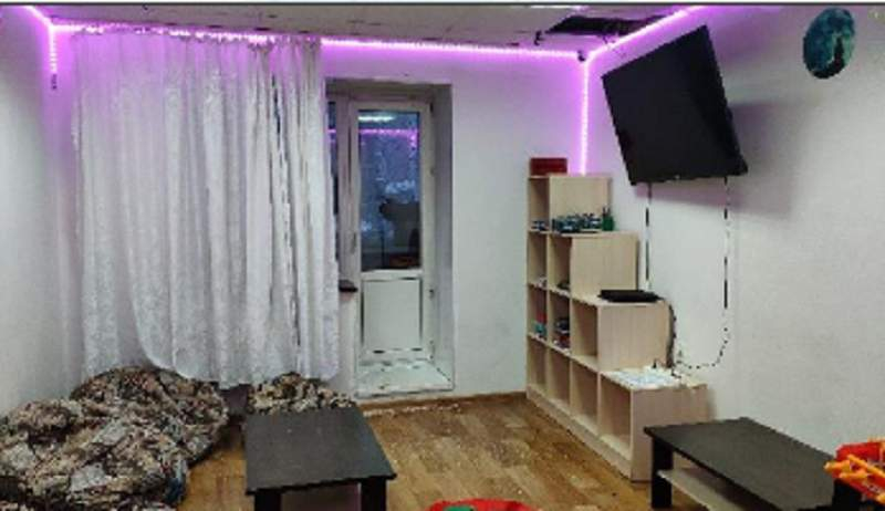 Офис на продажу в Мегионе, Строителей улица, 3 фото №2