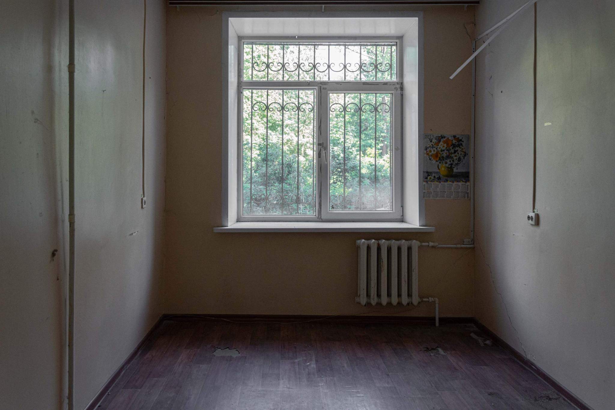 Продам офис 1045.8 м.кв.
