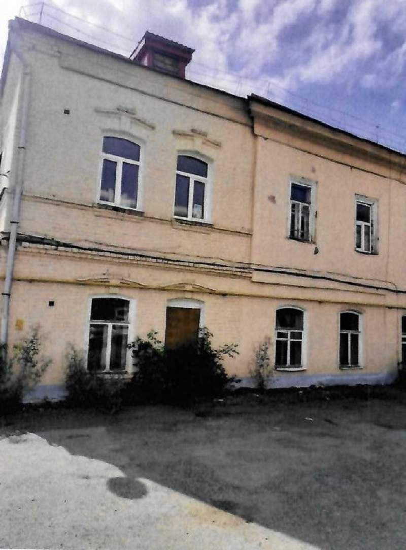 Продам торговое помещение 886.4 м.кв.