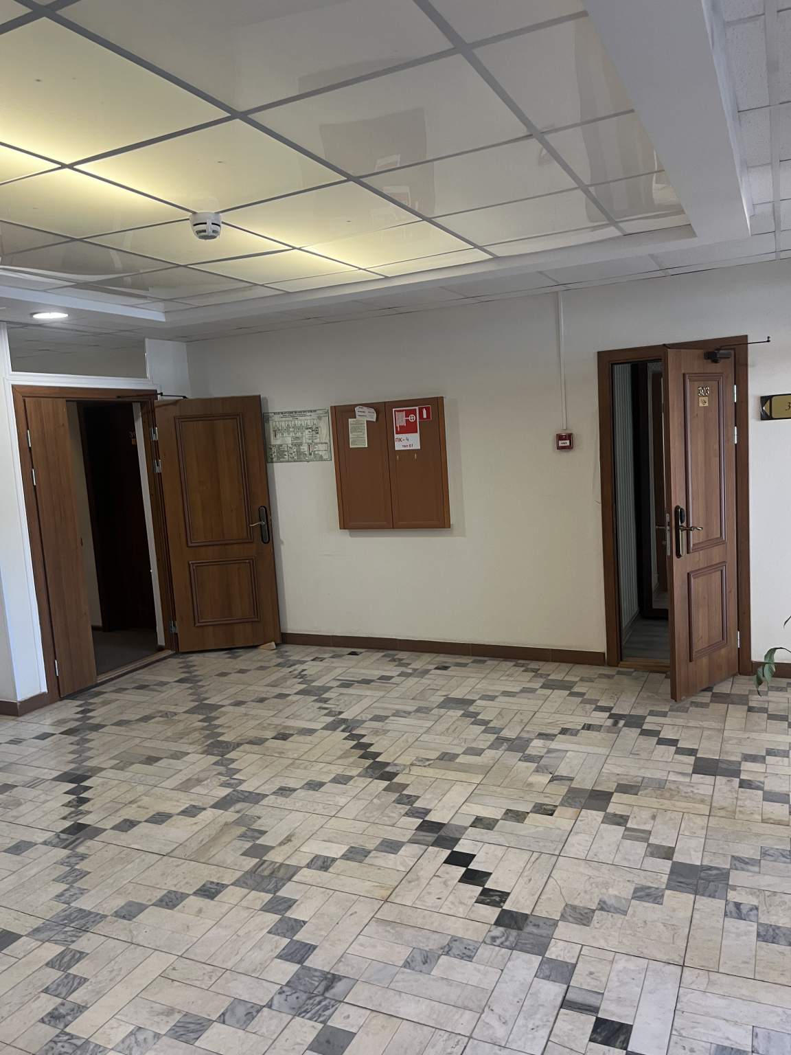 Сдам в аренду офис 38.6 м.кв.