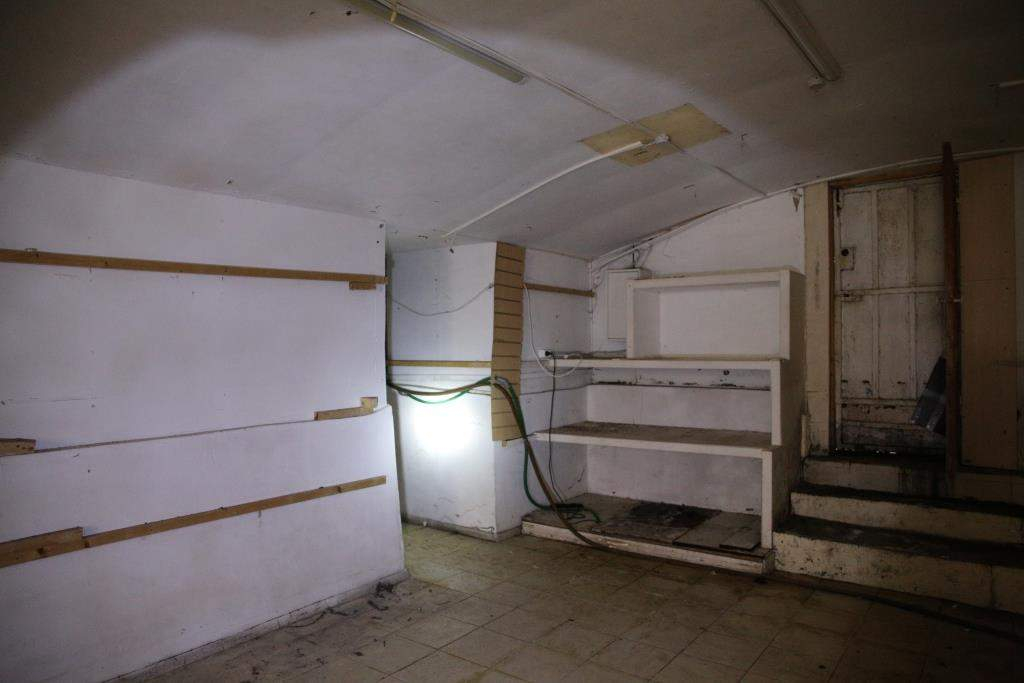 Сдам в аренду офис 231.2 м.кв.