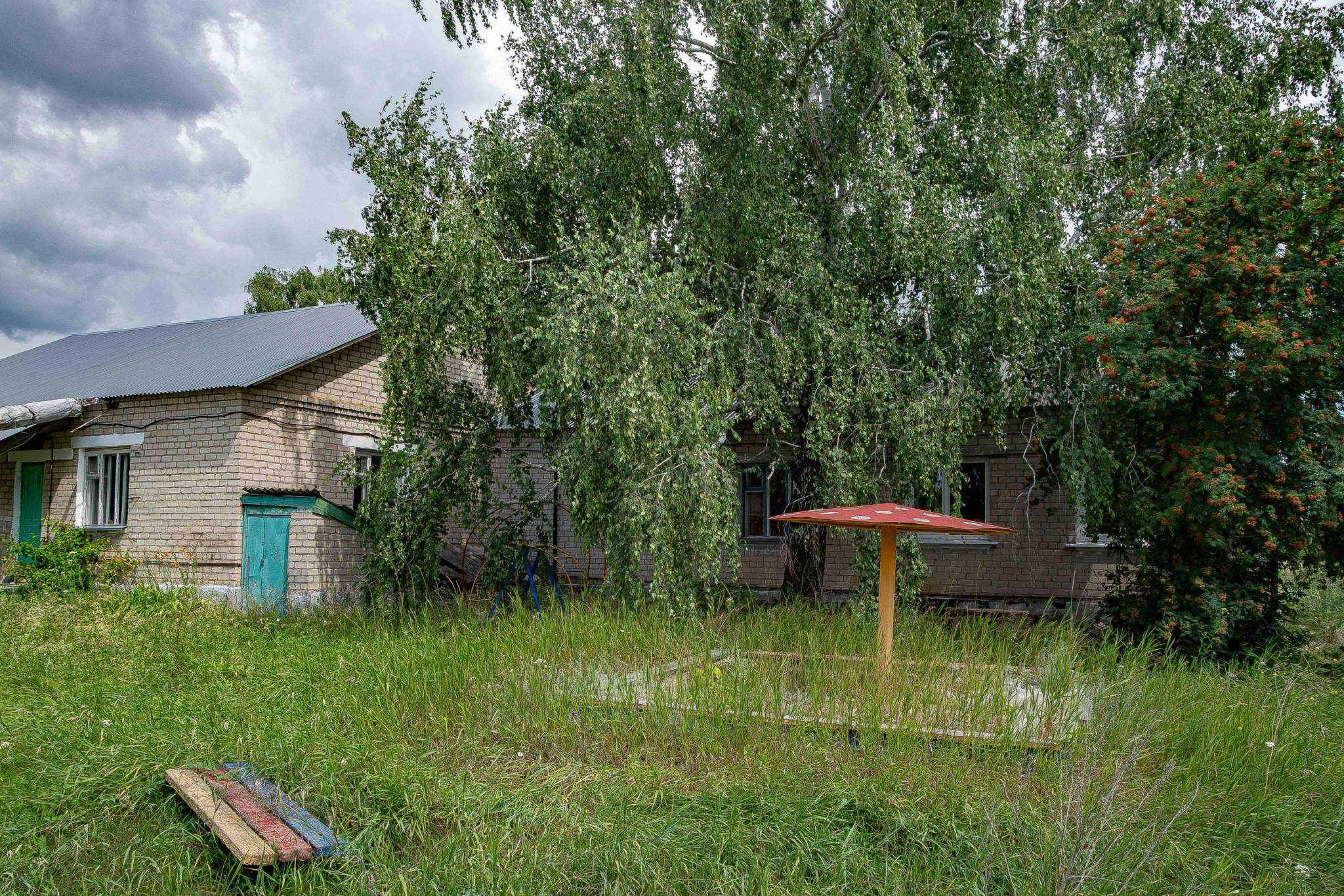 Продам торговое помещение 469.1 м.кв.