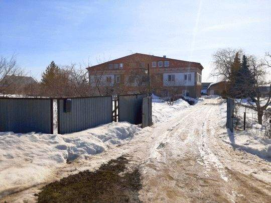 Дом на продажу в посёлке городского типа Усть-Кинельский, Студенцы улица, 5а фото №2