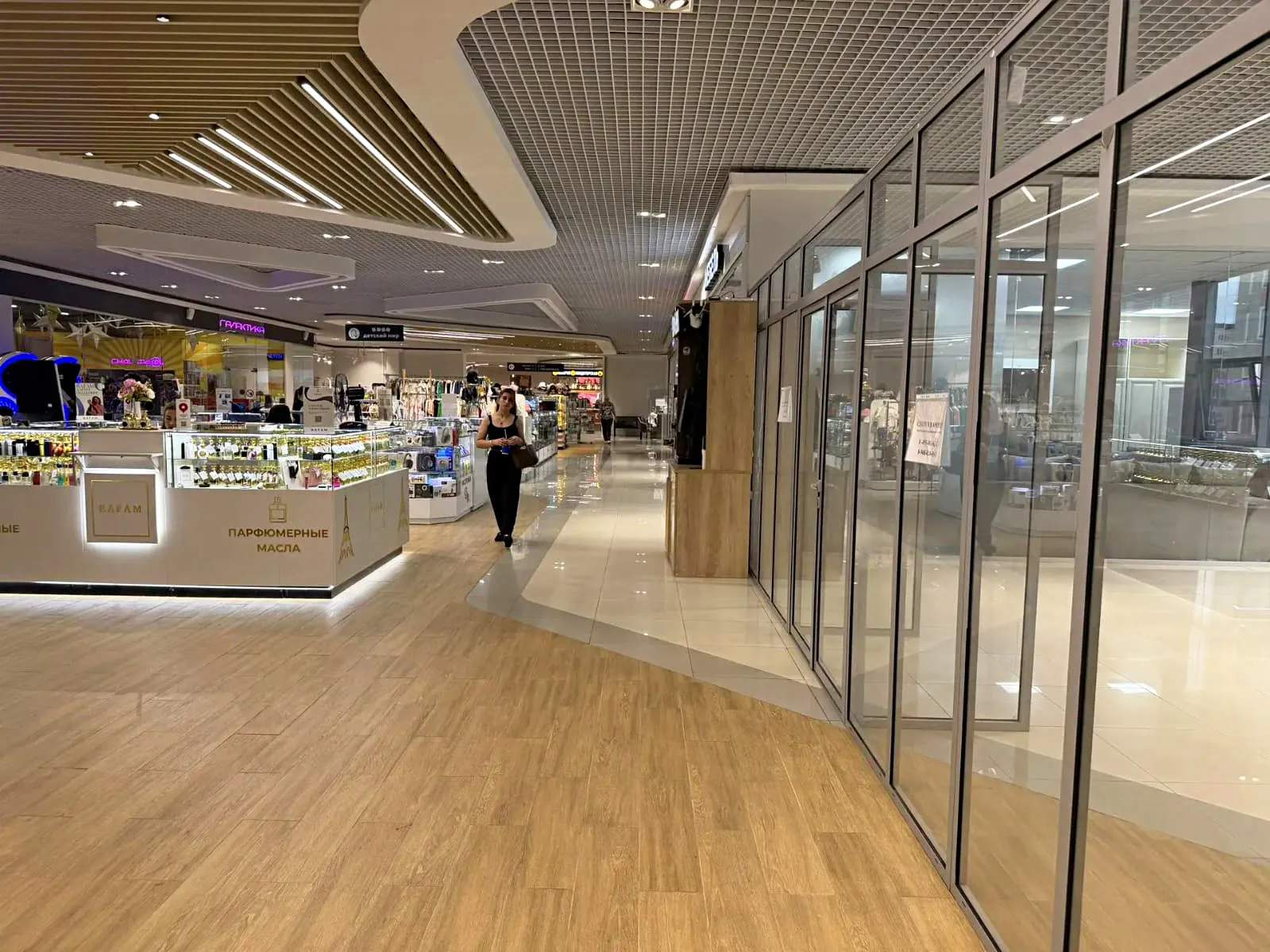 Сдам в аренду магазин 60.6 м.кв.