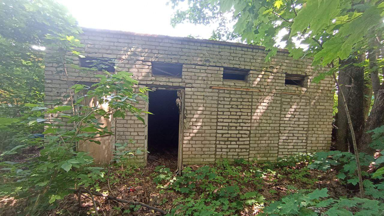 Продам торговое помещение 1235 м.кв.
