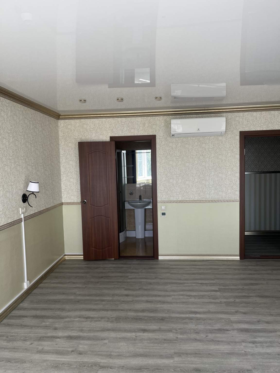 Сдам в аренду офис 38.6 м.кв.