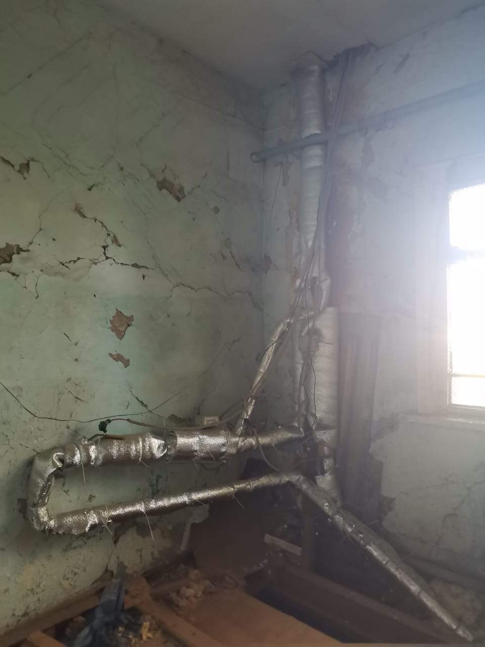 Продам торговое помещение 568.6 м.кв.