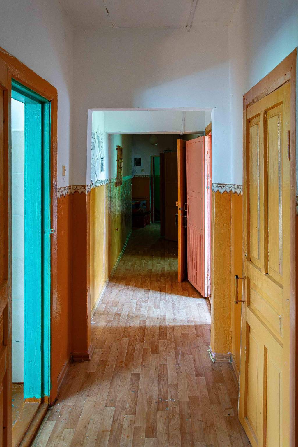 Продам торговое помещение 469.1 м.кв.