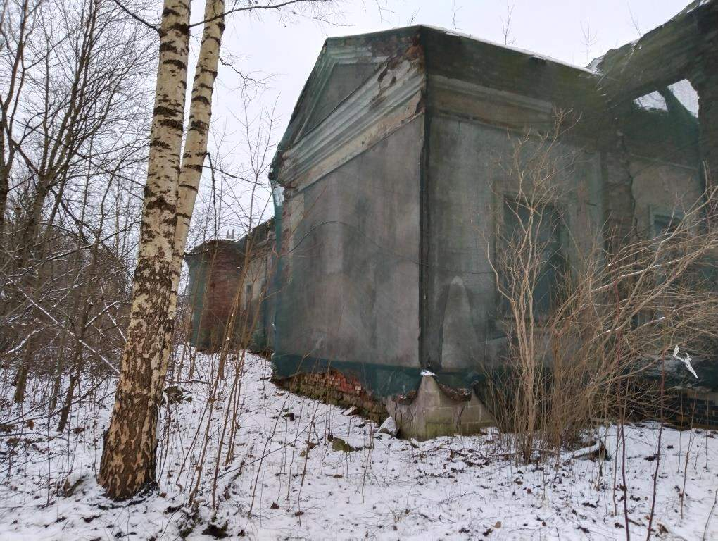 Продам торговое помещение 254.7 м.кв.