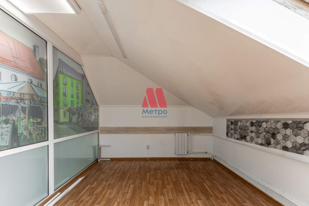 Сдам в аренду офис 100 м.кв.