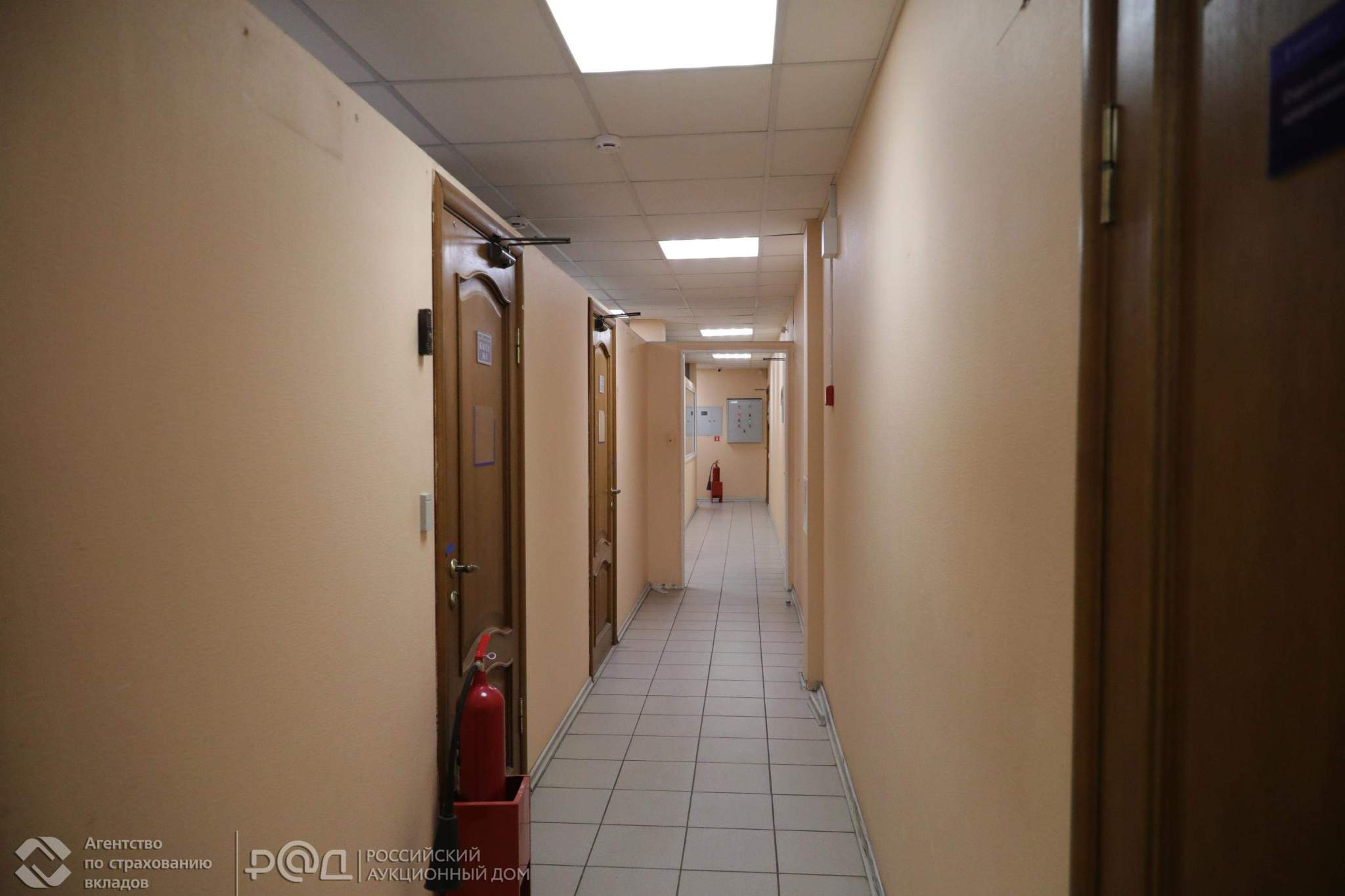 Продам офис 636.6 м.кв.