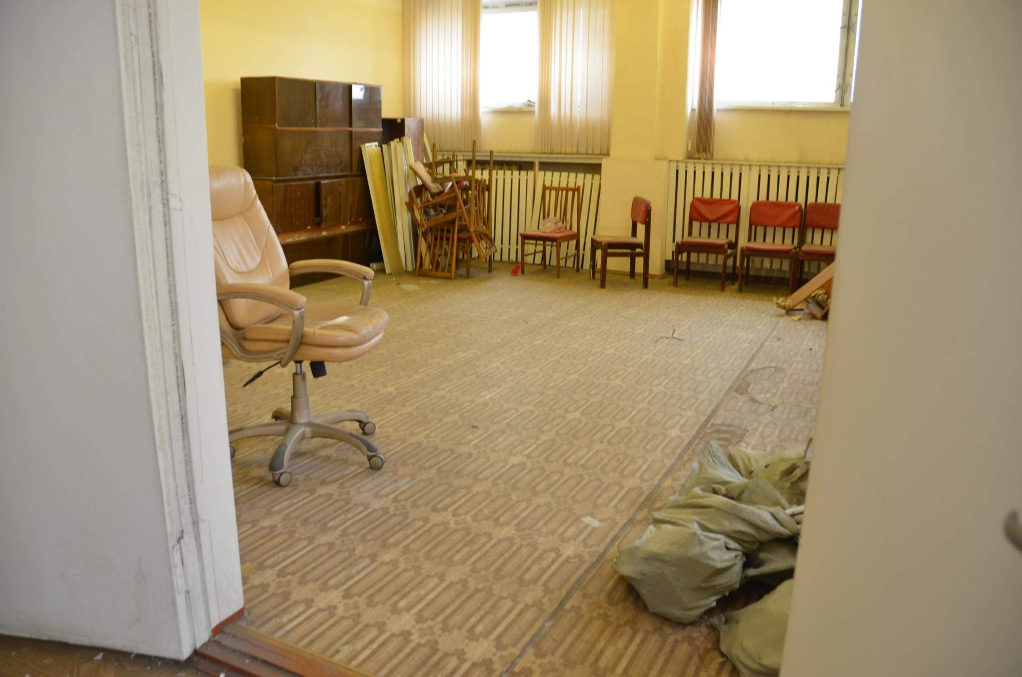 Сдам в аренду офис 714.5 м.кв.