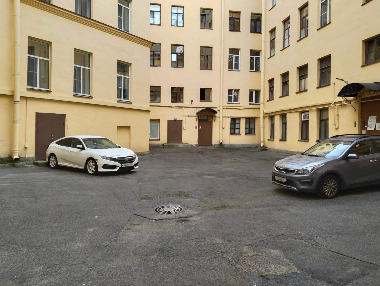 Продам офис 53.9 м.кв.