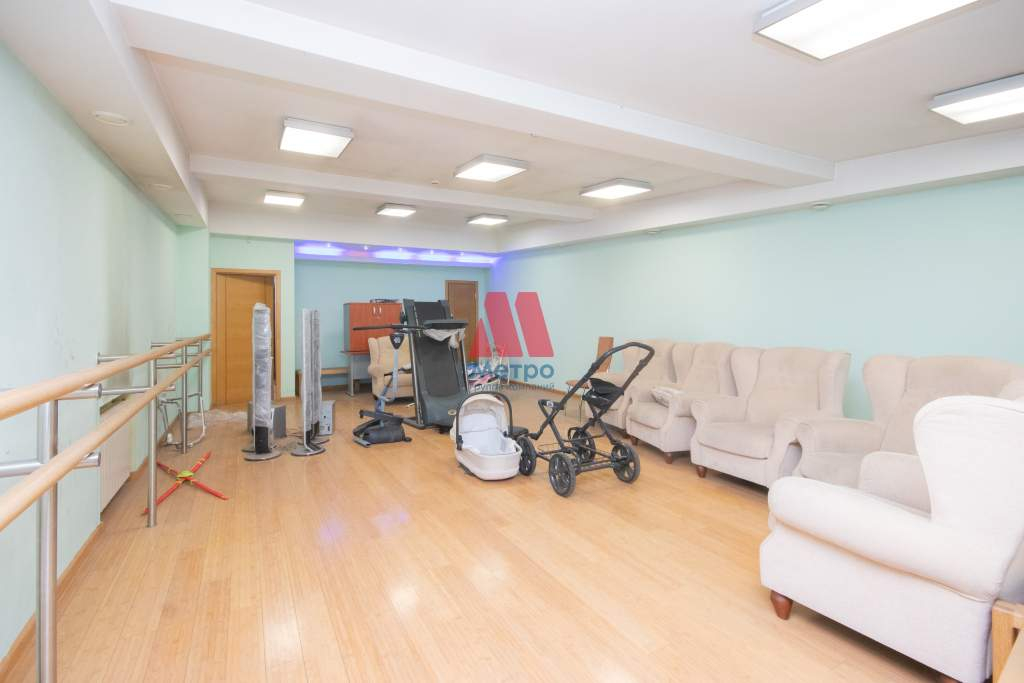 Продам производственное помещение 1400 м.кв.
