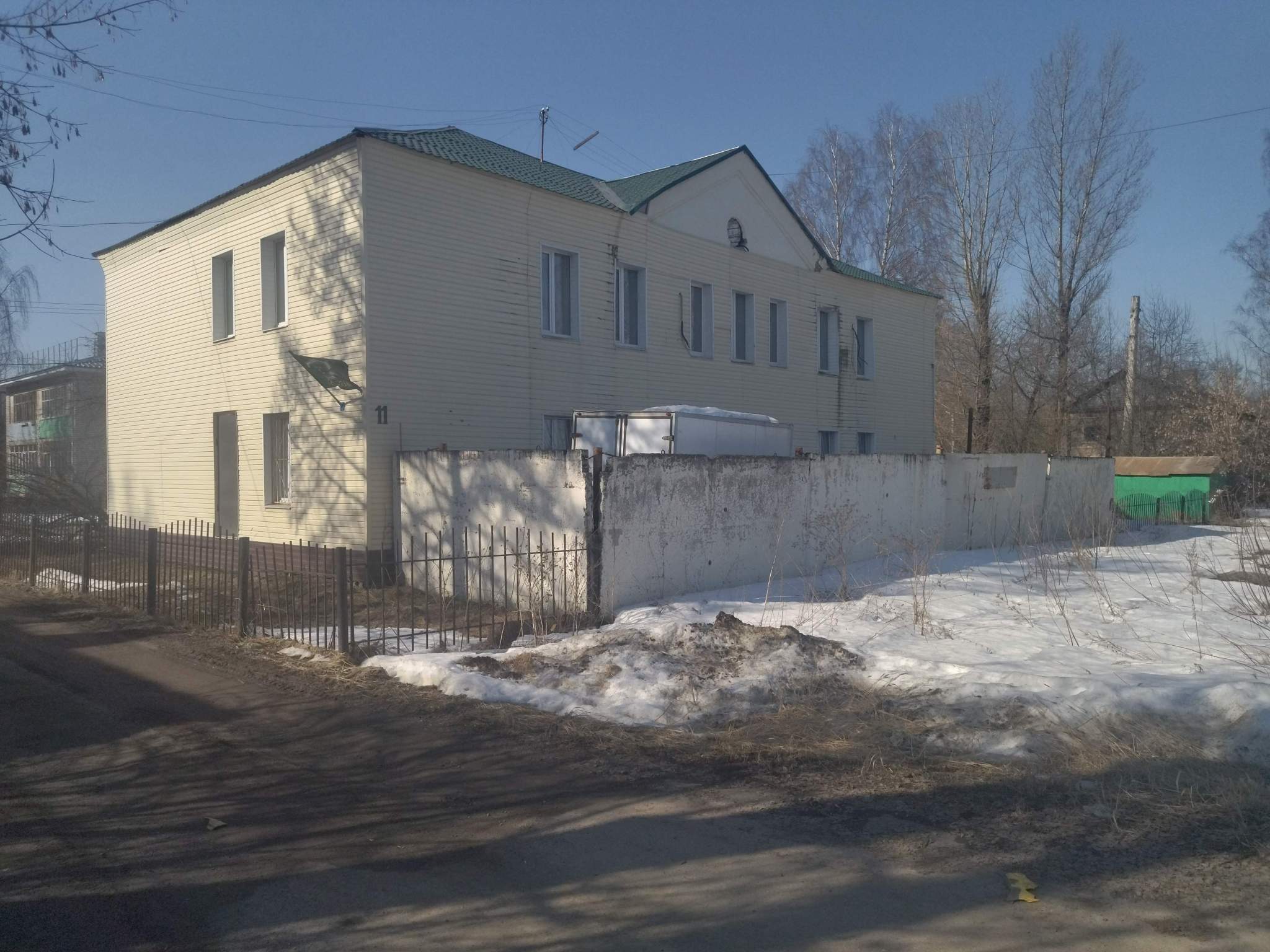 Продам торговое помещение 453.4 м.кв.