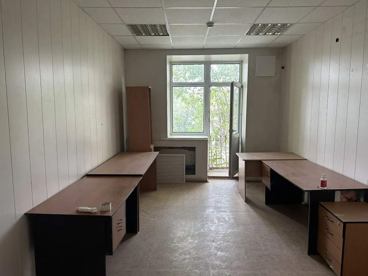 Продам торговое помещение 402.4 м.кв.