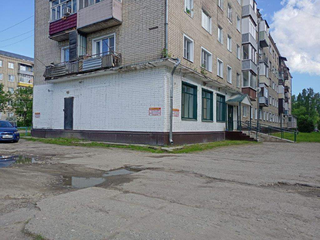 Офис в аренду в Шарье, Имени 50-летия Советской Власти улица, 26