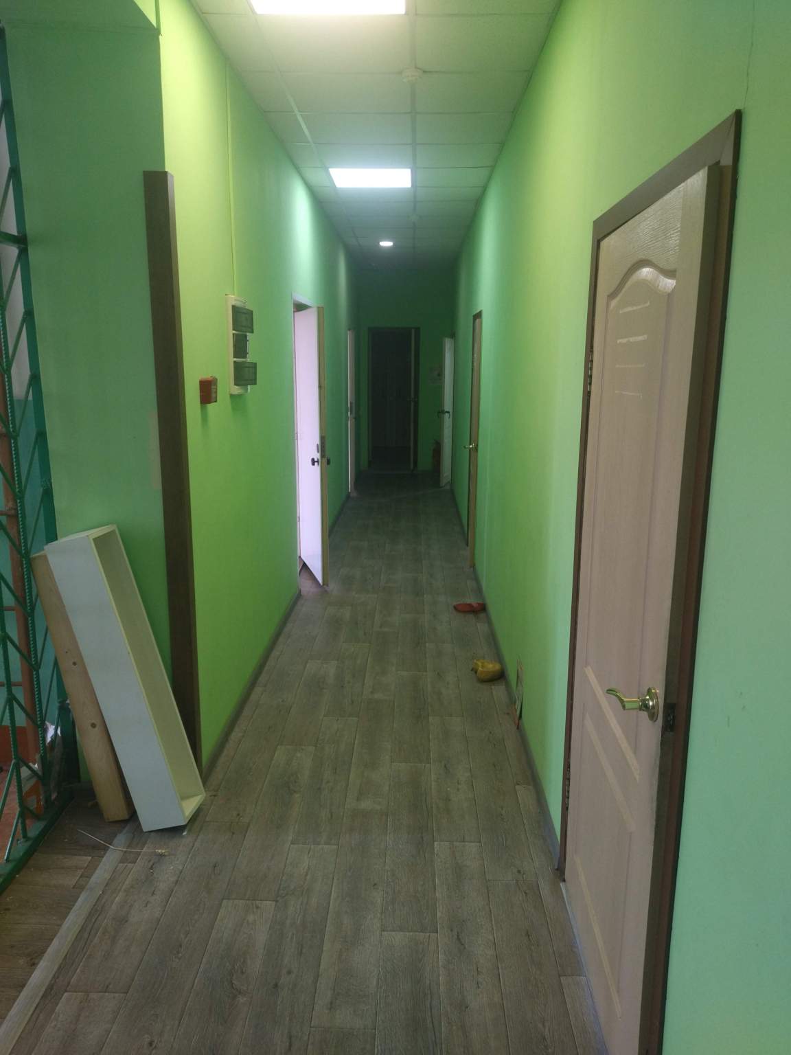 Продам торговое помещение 453.4 м.кв.