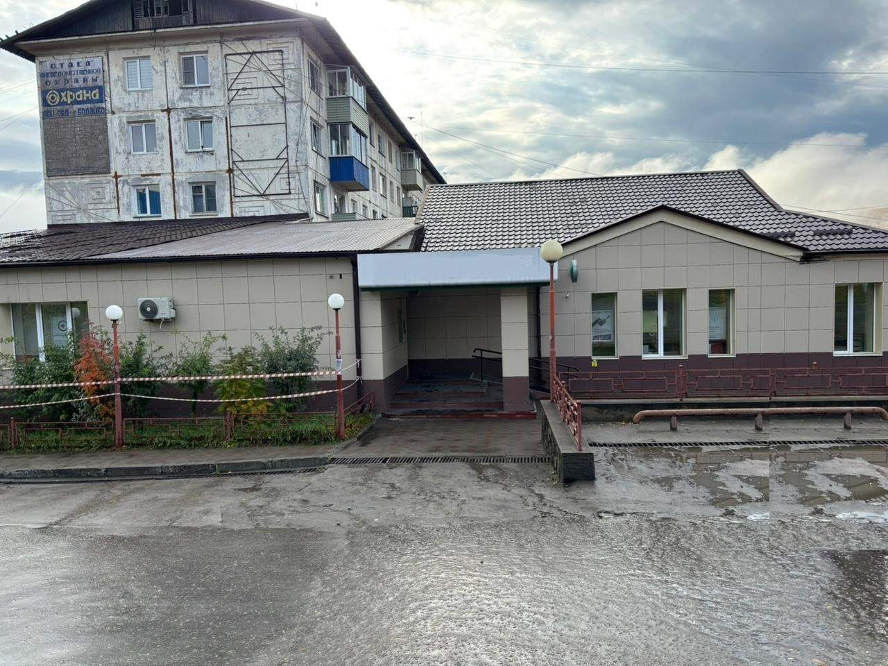 Офис на продажу в Бодайбо, Урицкого улица, 20 фото №0