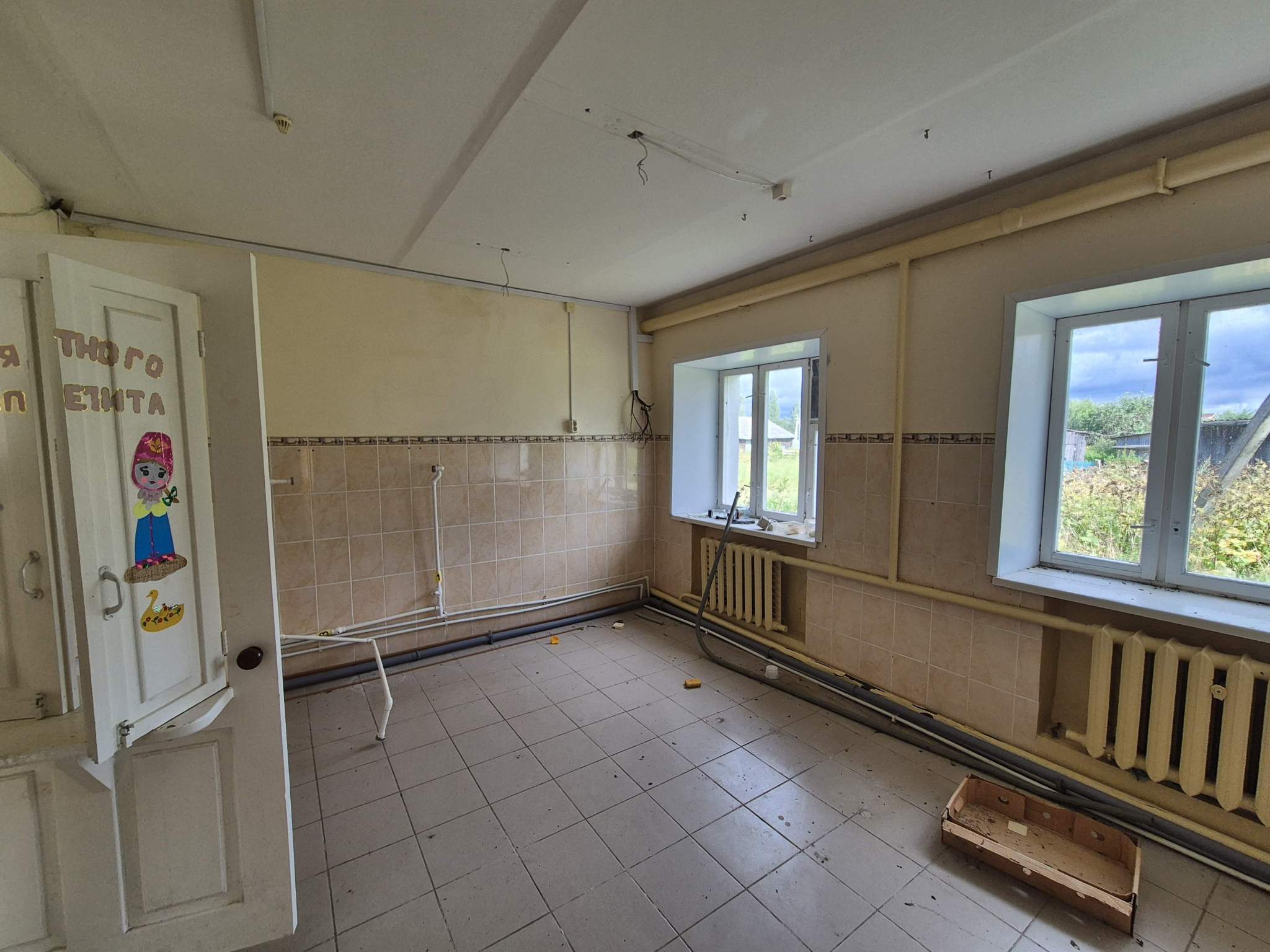 Продам торговое помещение 146.1 м.кв.