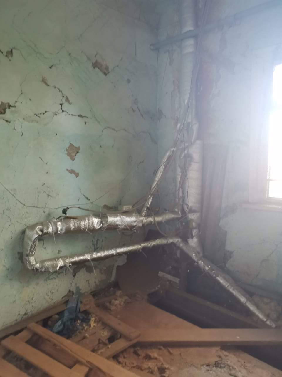 Продам торговое помещение 568.6 м.кв.