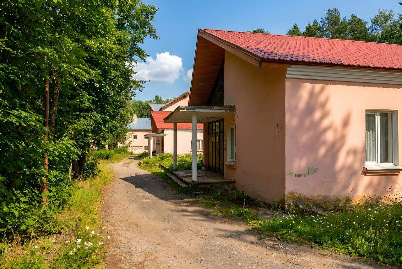 Продам торговое помещение 2260.6 м.кв.