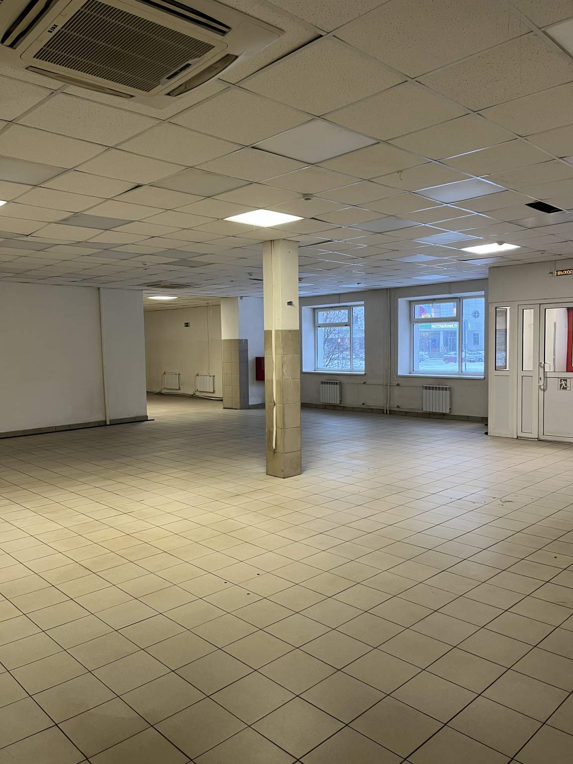 Сдам в аренду помещение свободного назначения 374.7 м.кв.