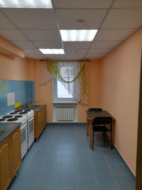 Продам торговое помещение 742.6 м.кв.