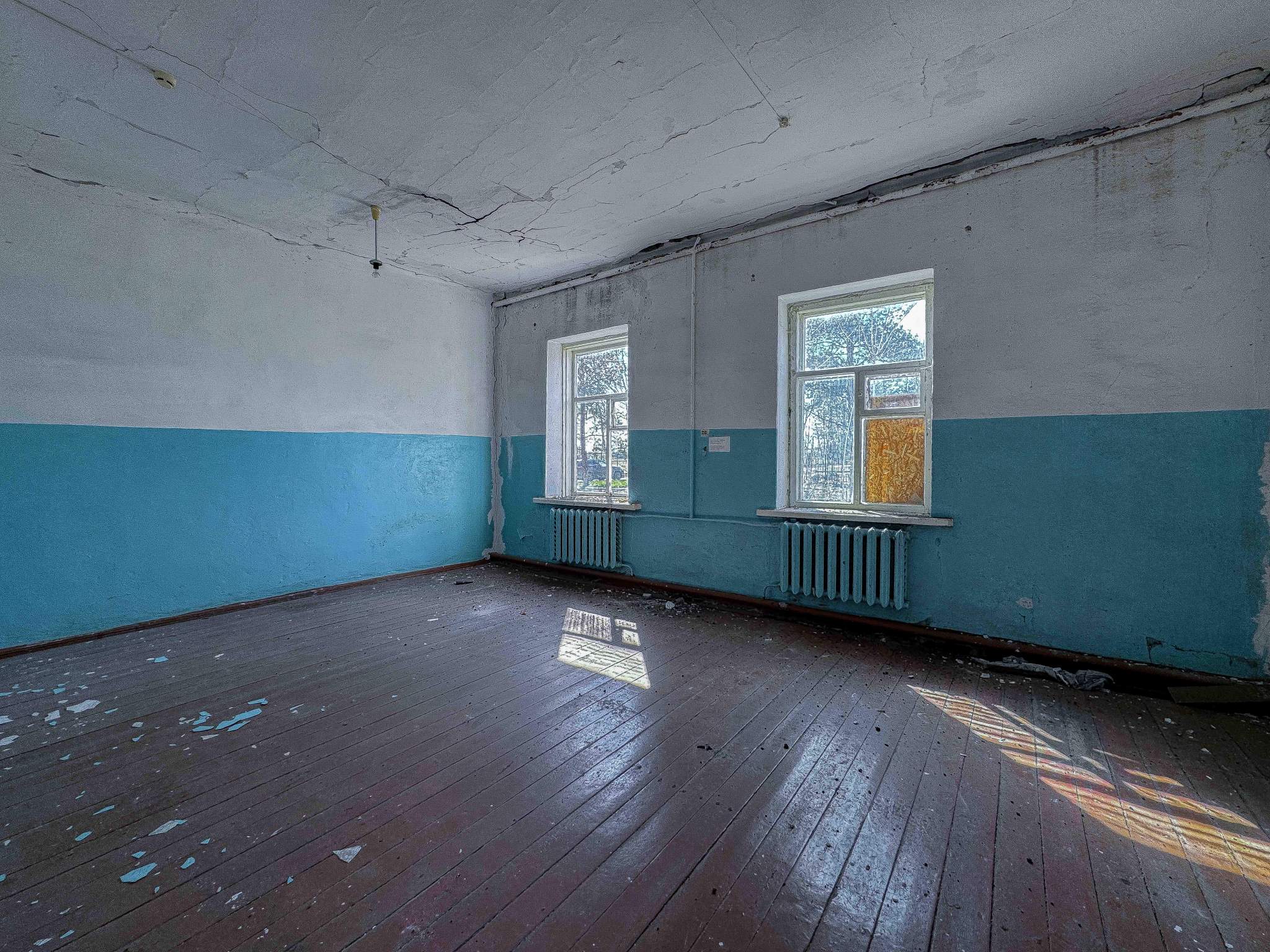 Продам торговое помещение 884.4 м.кв.