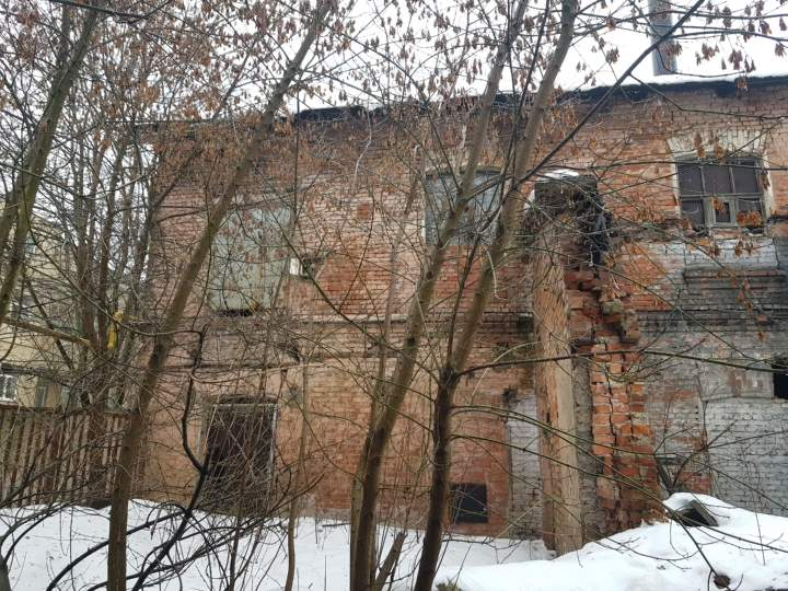 Продам торговое помещение 899.9 м.кв.