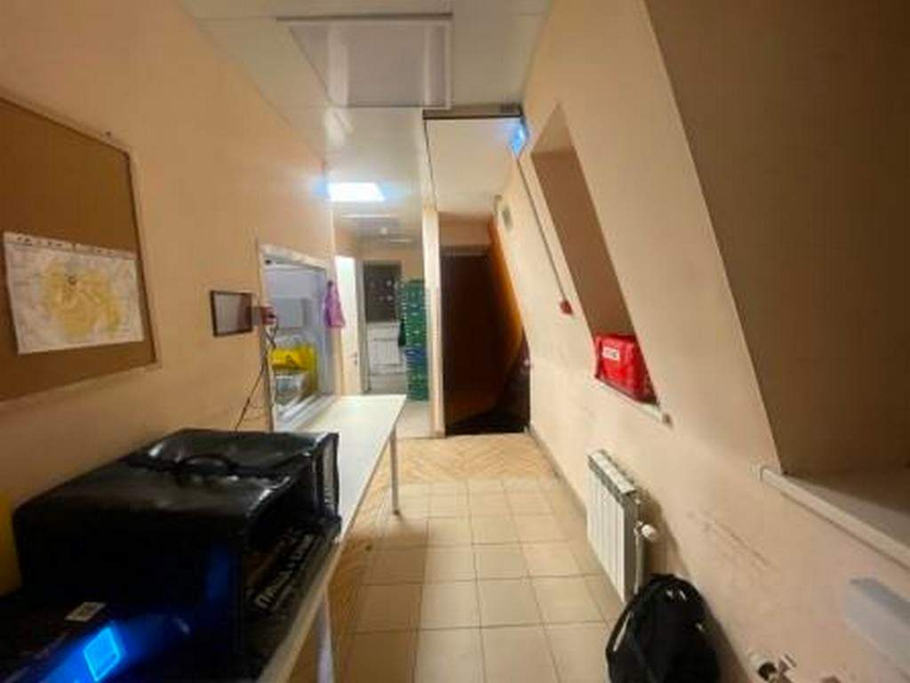 Продам офис 405.5 м.кв.