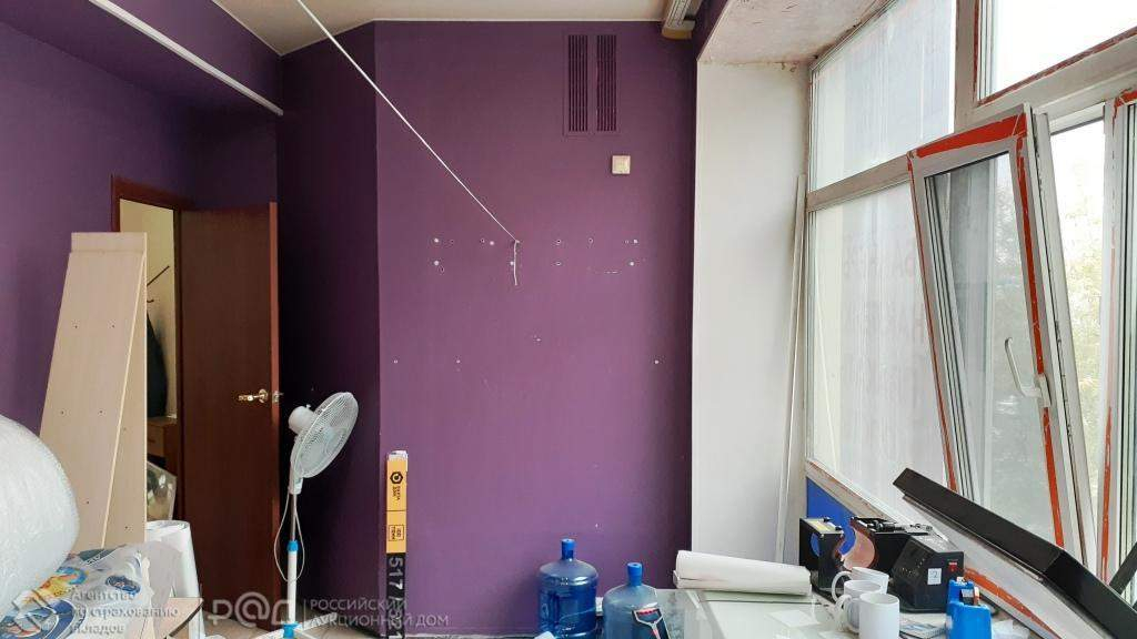 Продам торговое помещение 472.8 м.кв.