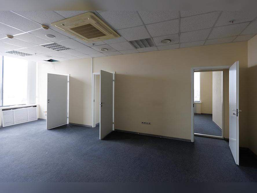 Сдам в аренду офис 493 м.кв.