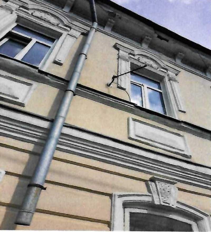 Продам торговое помещение 886.4 м.кв.