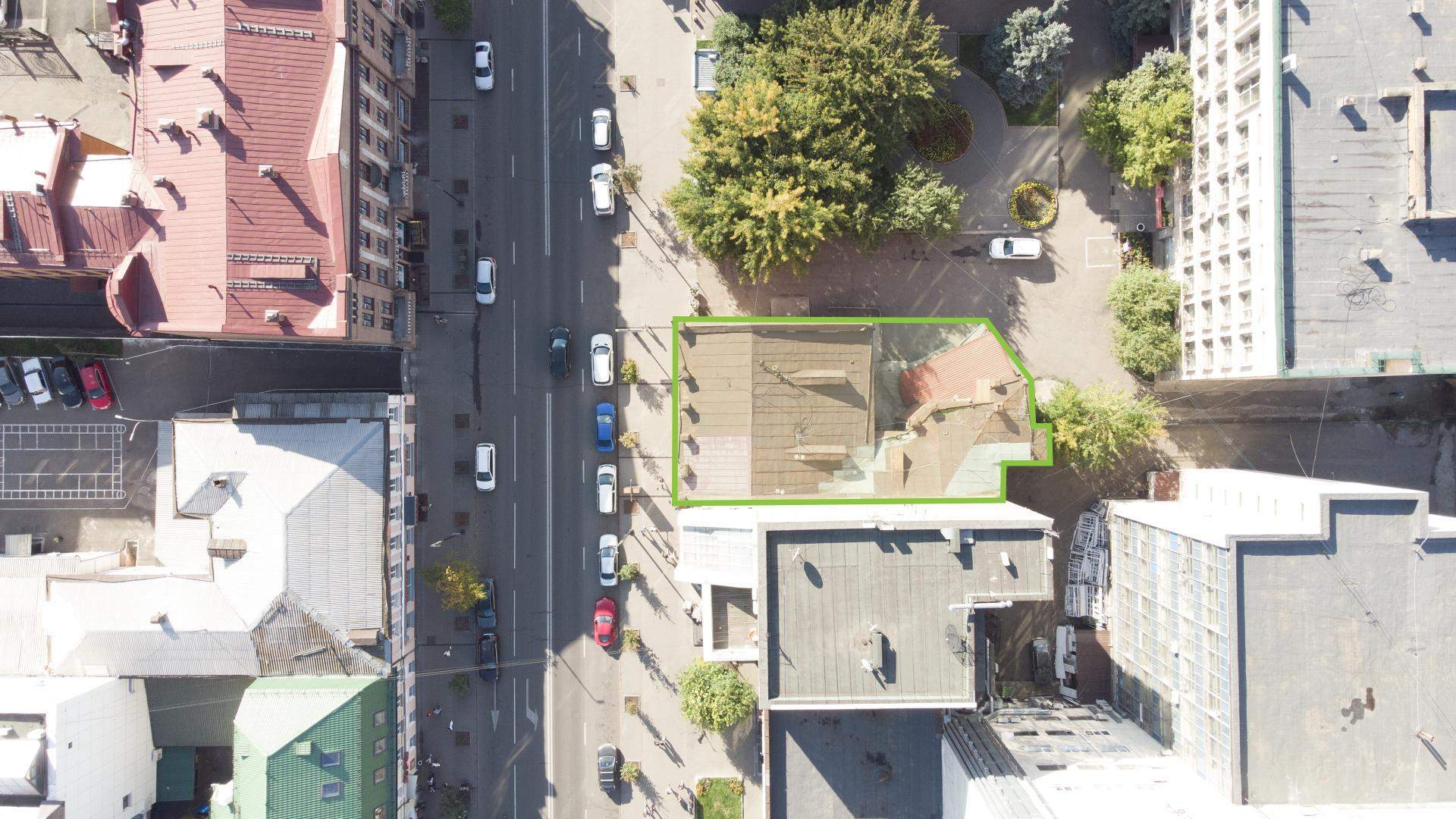 Продам торговое помещение 633.6 м.кв.