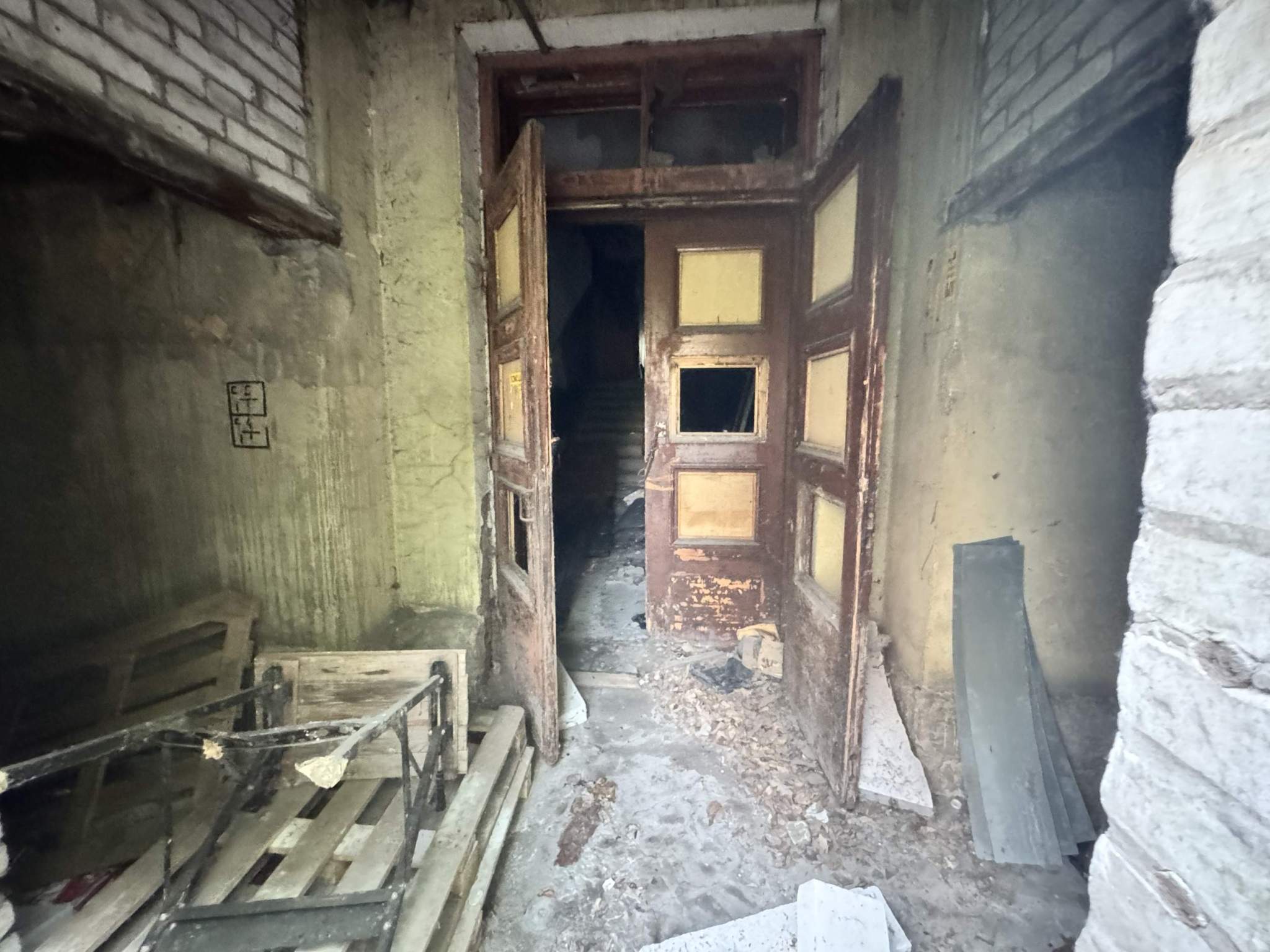 Продам торговое помещение 673.5 м.кв.