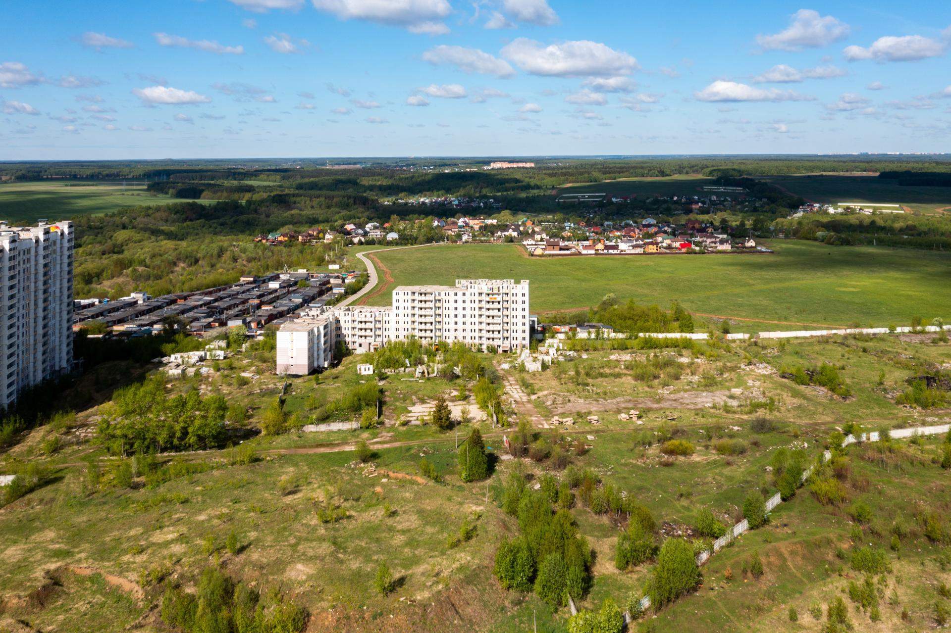 Продам земельный участок 406591 м.кв.