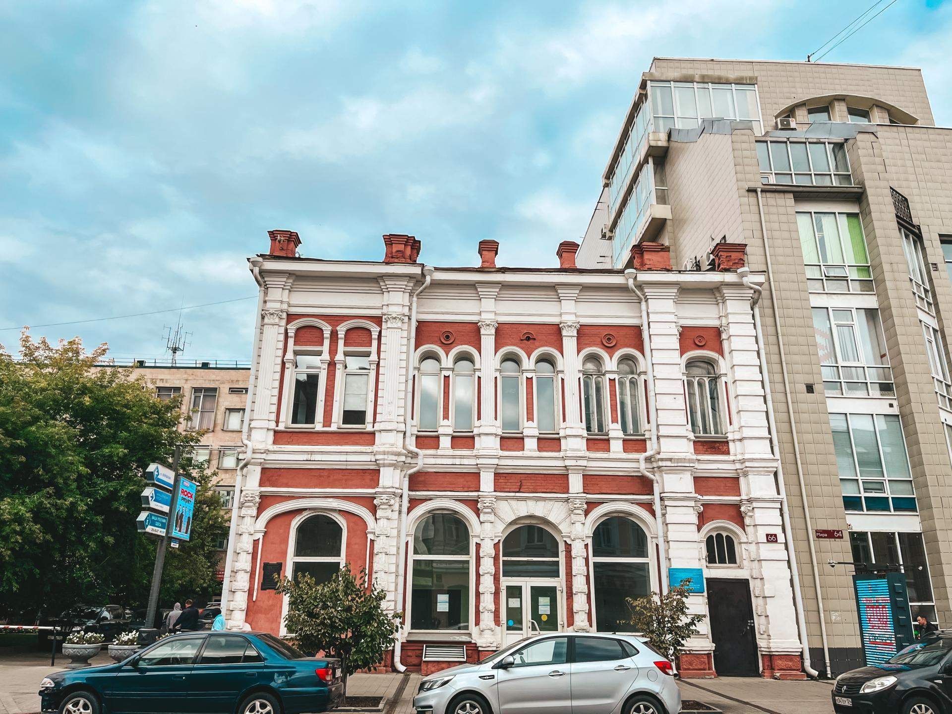 Продам торговое помещение 633.6 м.кв.