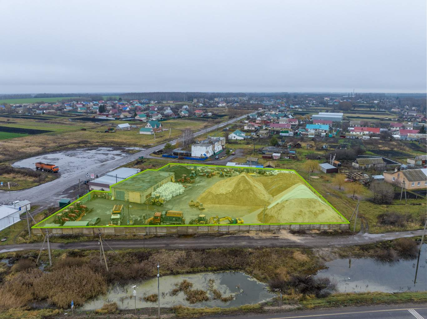 Участок на продажу в Авдеевке, Советская улица фото №3