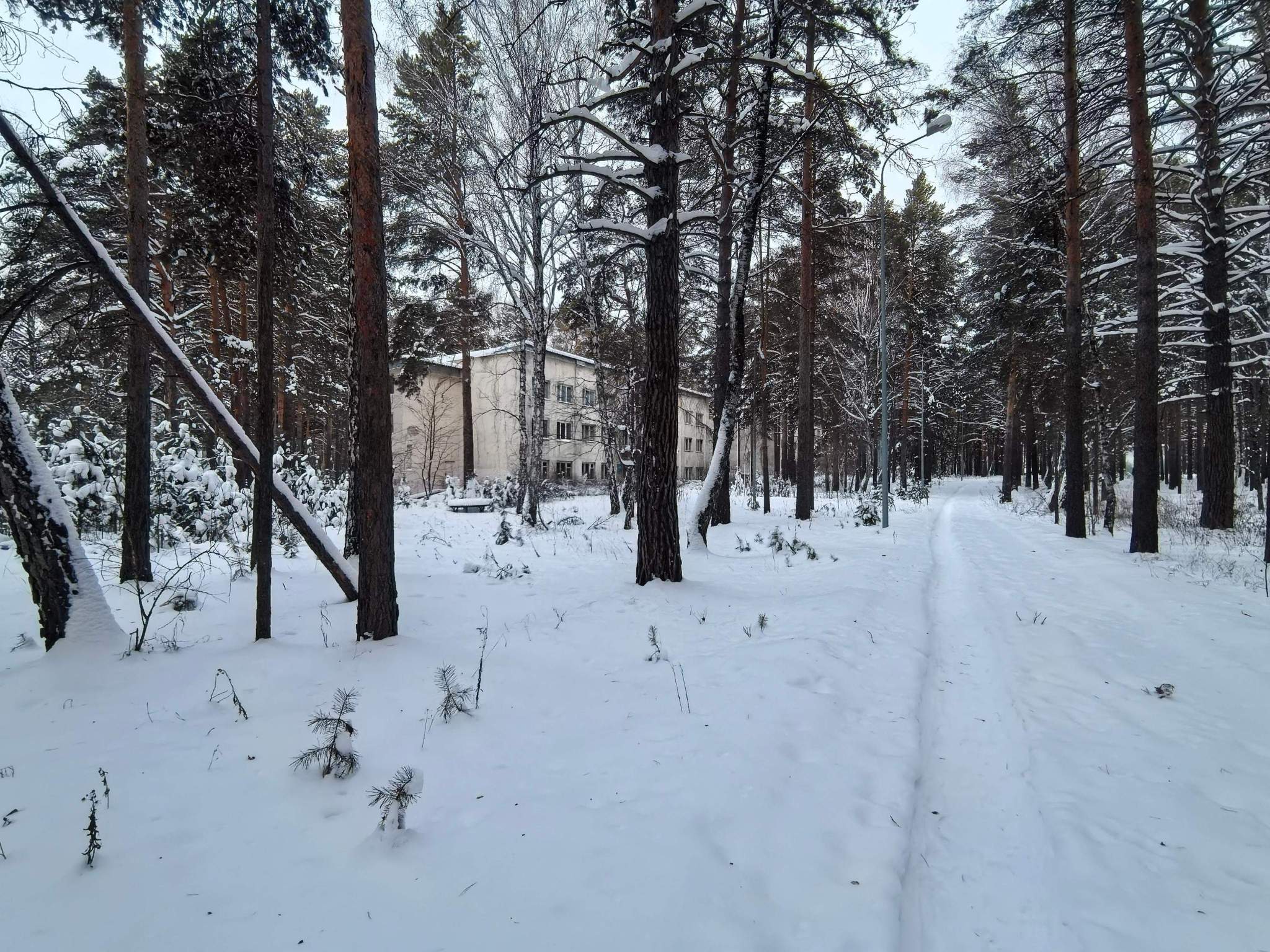 Продам торговое помещение 5367 м.кв.