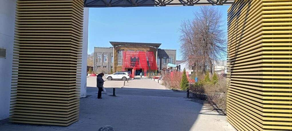 Сдам в аренду магазин 500 м.кв.