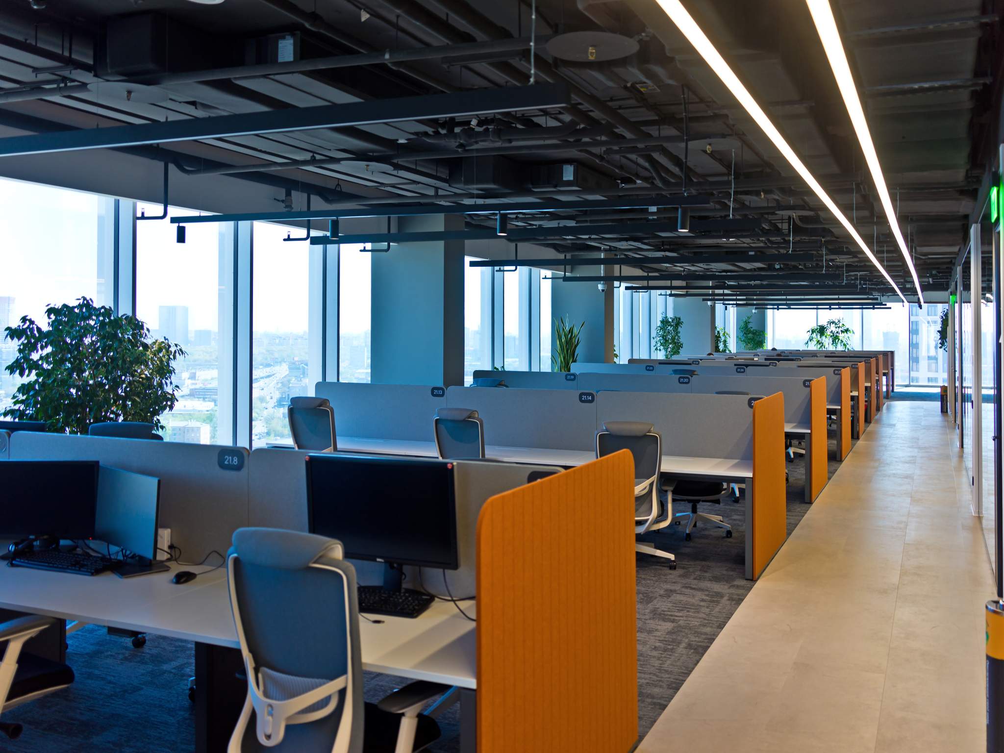 Сдам в аренду офис 2820 м.кв.