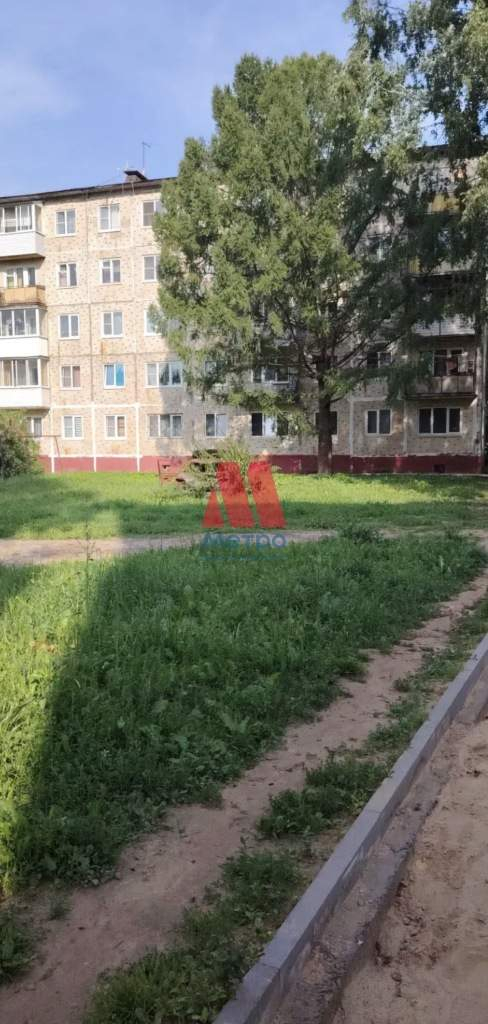 Квартира на продажу в Редкино, Калинина улица, 3 фото №0